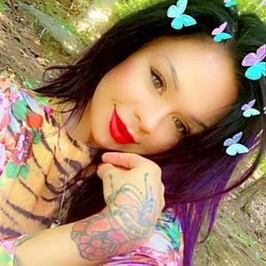 Meet your Posher, Candy